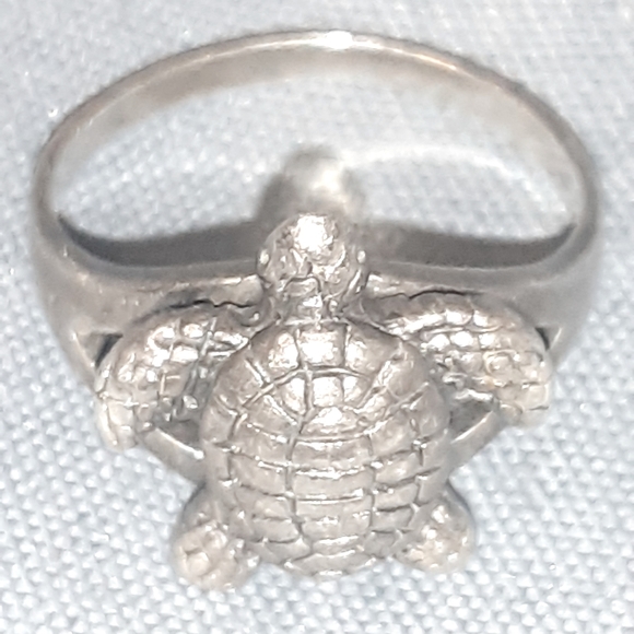 Sea Turtle Sterling Silver Ring - Picture 7 of 16